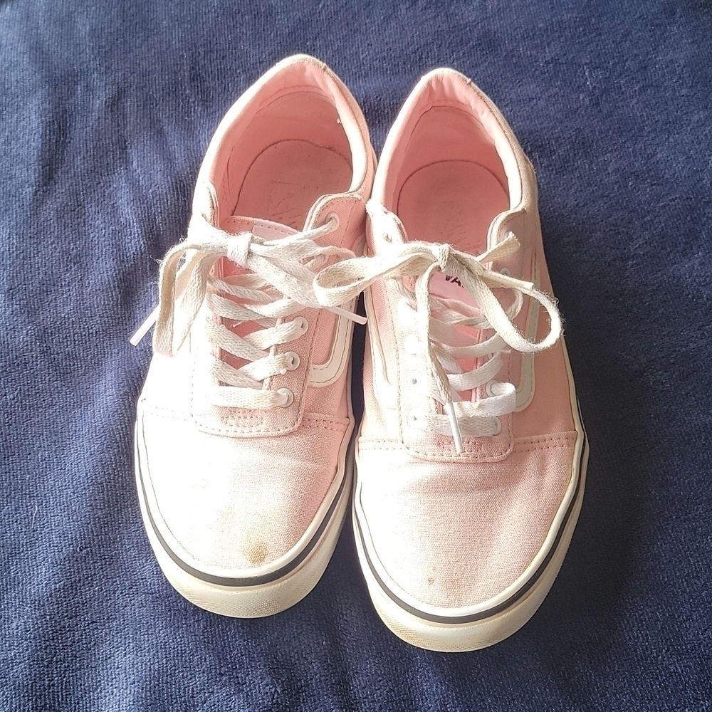 Pink vans